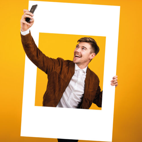 Selfie Fotorahmen in weiss mit einem Business Model